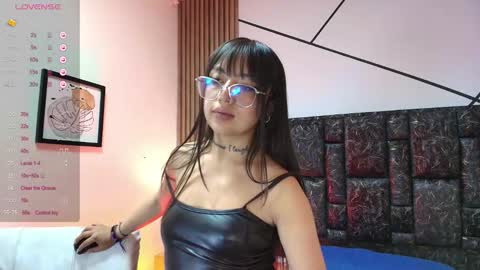 mary_luckaysha online show from 6, 2, 2026