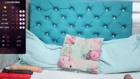  Mary Moon  online show from 10, 12, 2024