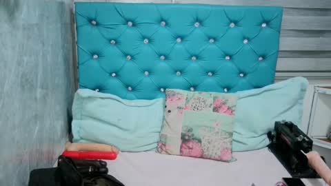  Mary Moon  online show from 21, 2, 2025