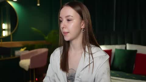 yours fetish mary online show from 30, 6, 2026