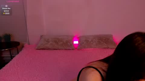 mary_stevenss online show from 23, 2, 2025