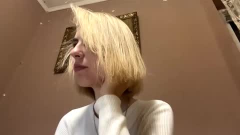 Tessa  online show from 8, 2, 2026