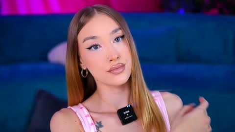 Snapshot of maryj_watson chatting on 26, 9, 2025 Marry Jane online show from 26, 9, 2025