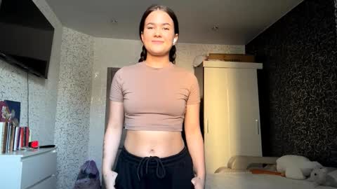 Snapshot of maryjanerowlett chatting on 17, 2, 2026 Lola online show from 17, 2, 2026