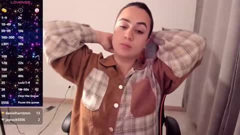 Dulce Maria online show from 30, 10, 2025