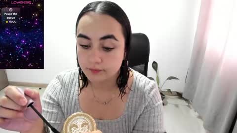 Snapshot of maryluna95 chatting on 1, 6, 2026 Dulce Maria online show from 1, 6, 2026