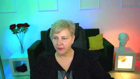 Snapshot of marymogan chatting on 16, 10, 2025 marymogan online show from 16, 10, 2025