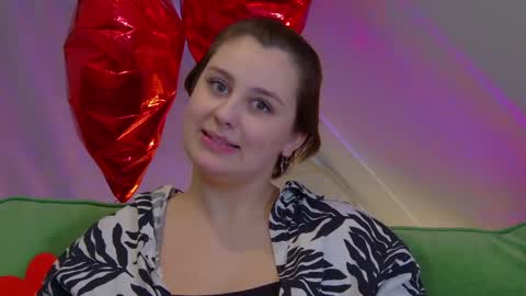 MaryMurrays online show from 25, 2, 2025