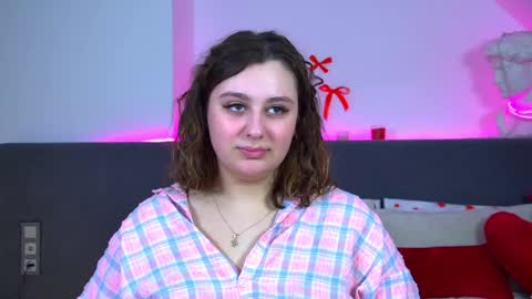 Snapshot of marymurrays chatting on 15, 2, 2026 MaryMurrays online show from 15, 2, 2026