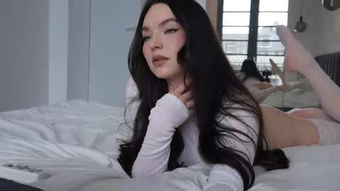 Snapshot of marypsiss chatting on 17, 3, 2026 Marina online show from 17, 3, 2026