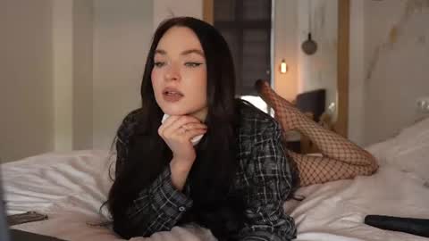 Snapshot of marypsiss chatting on 14, 6, 2026 Marina online show from 14, 6, 2026