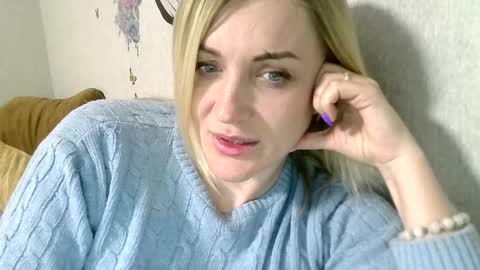 maryyemm online show from 8, 3, 2025