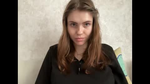 MaryYourr online show from 4, 12, 2025