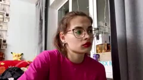 Kelly online show from 17, 4, 2026