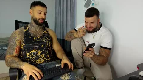 masculineguy69 online show from 8, 11, 2025