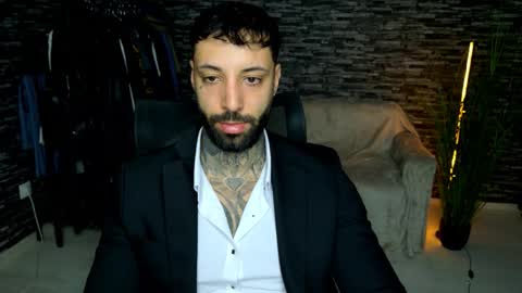 masculineguy69 online show from 19, 3, 2026