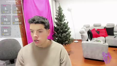 Snapshot of masimo_14 chatting on 8, 11, 2025 masimo_14 online show from 8, 11, 2025