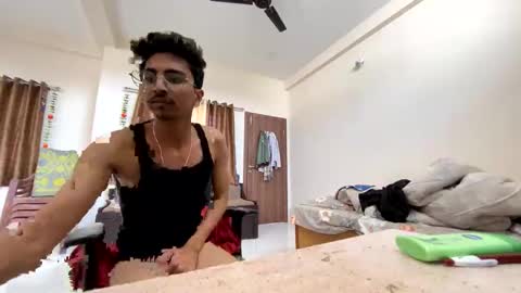 Mask Boy online show from 22, 1, 2025