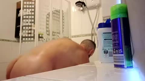 Masked Masturbation Couple online show from 1, 7, 2026