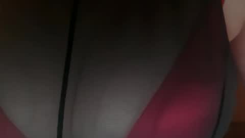 Snapshot of maskedflirt3 chatting on 6, 4, 2026 maskedflirt3 online show from 6, 4, 2026