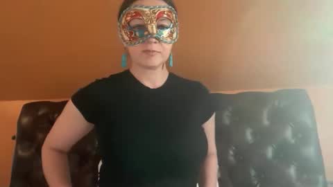 Snapshot of maskedflirt3 chatting on 6, 4, 2026 maskedflirt3 online show from 6, 4, 2026