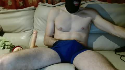 maskedhornyman online show from 14, 1, 2026