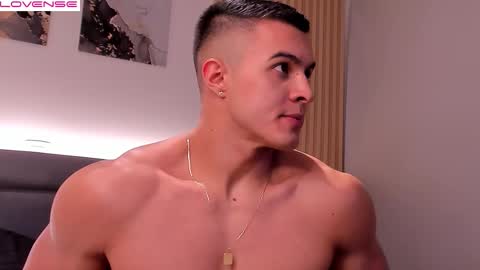 Snapshot of mason_bennet chatting on 19, 9, 2025 Mason Bennet online show from 19, 9, 2025