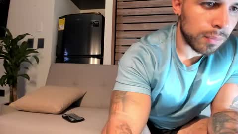 Mason Andre online show from 20, 2, 2025