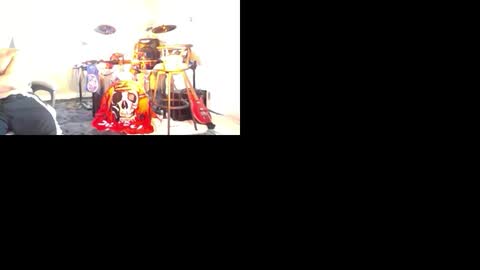 Snapshot of massageartist chatting on 23, 11, 2025 HappyZending online show from 23, 11, 2025