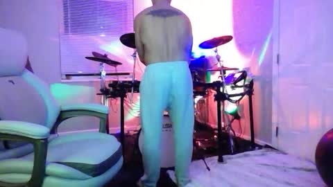 Snapshot of massageartist chatting on 15, 1, 2026 HappyZending online show from 15, 1, 2026