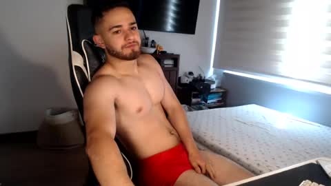 Snapshot of massimo_santino chatting on 6, 8, 2026 Massimo Santino online show from 6, 8, 2026