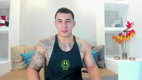 Snapshot of massimocontie_ chatting on 4, 1, 2025 Massimo Contie online show from 4, 1, 2025