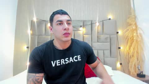 Snapshot of massimocontie_ chatting on 10, 1, 2025 Massimo Contie online show from 10, 1, 2025