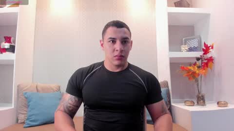 Snapshot of massimocontie_ chatting on 20, 1, 2025 Massimo Contie online show from 20, 1, 2025