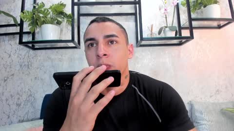 Snapshot of massimocontie_ chatting on 25, 1, 2025 Massimo Contie online show from 25, 1, 2025