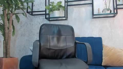 Snapshot of massimocontie_ chatting on 15, 2, 2025 Massimo Contie online show from 15, 2, 2025