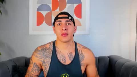 Snapshot of massimocontie_ chatting on 22, 11, 2025 Massimo Contie online show from 22, 11, 2025