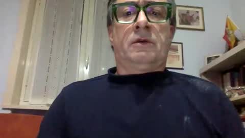 Snapshot of massimoxsempre chatting on 10, 12, 2024 massimoxsempre online show from 10, 12, 2024