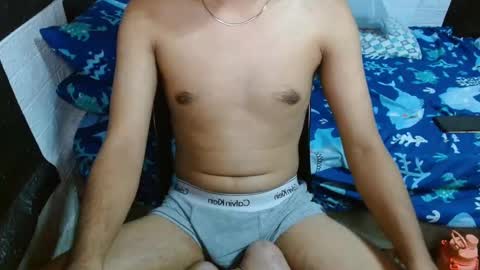 Snapshot of massive_boner02 chatting on 9, 1, 2025 massive_boner02 online show from 9, 1, 2025