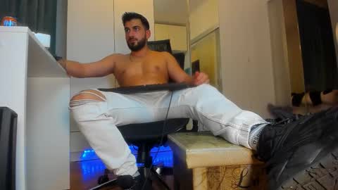 Matthew online show from 10, 10, 2025