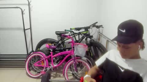 Snapshot of master_billy1 chatting on 10, 5, 2026 master_billy1 online show from 10, 5, 2026