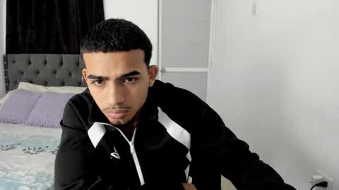 Snapshot of master_boy28 chatting on 2, 12, 2025 master_boy28 online show from 2, 12, 2025