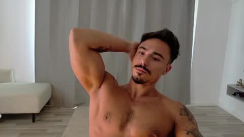 master_lukass online show from 4, 8, 2026