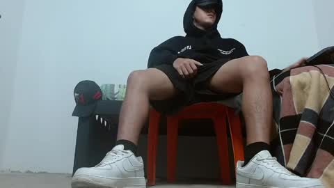 Snapshot of master_pig_ chatting on 6, 4, 2026 MASTER ALPHA online show from 6, 4, 2026