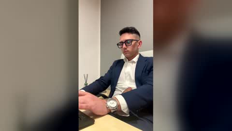 Master Boss online show from 13, 4, 2026