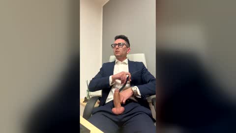 Master Boss online show from 21, 4, 2026