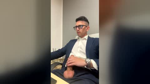 Snapshot of masterboss_fl chatting on 25, 5, 2026 Master Boss online show from 25, 5, 2026