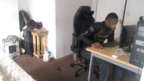 Snapshot of masterdomfuck chatting on 27, 6, 2026 Masterdomfuck online show from 27, 6, 2026