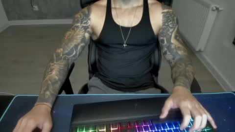 Snapshot of masterkingmuscle chatting on 3, 12, 2024 masterkingmuscle online show from 3, 12, 2024