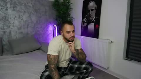 Snapshot of masterkingmuscle chatting on 5, 10, 2025 masterkingmuscle online show from 5, 10, 2025